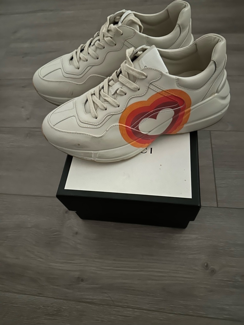 Gucci White Leather Sneakers with Red & Orange Accent Logo - Picture 2 of 6